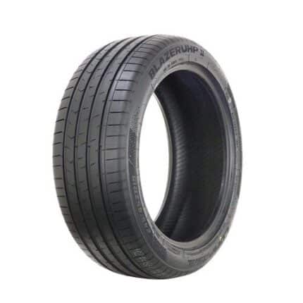 Pneu Aro 19 Compasal 245/45R19 102Y Blazer uhp ii